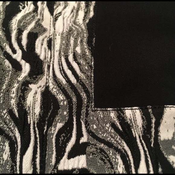 NWT Thierry Muglier Tapestry Pant, size 28. PRICE FIRM - Picture 4 of 9